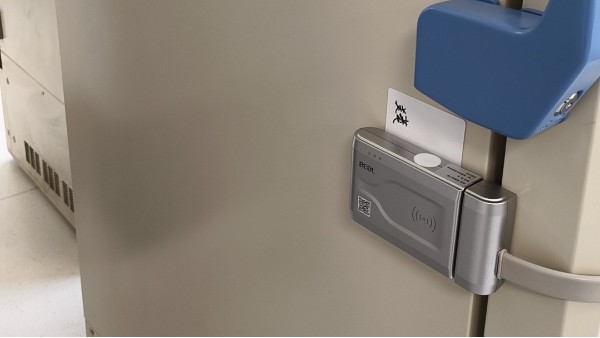 如此靈活的生物冰箱智能鎖什么作用呢？實(shí)驗(yàn)室樣本能做好權(quán)限管理嗎？25.7.14